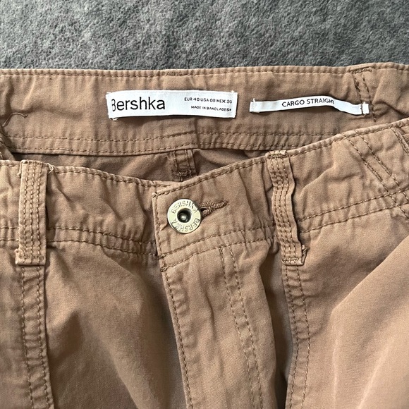 Bershka Tan Cargo Utility Baggy Straight Pants Size 8 - Picture 9 of 14